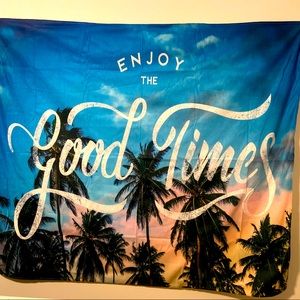 15 quantity “Good Times” Tapestry/throw blanket